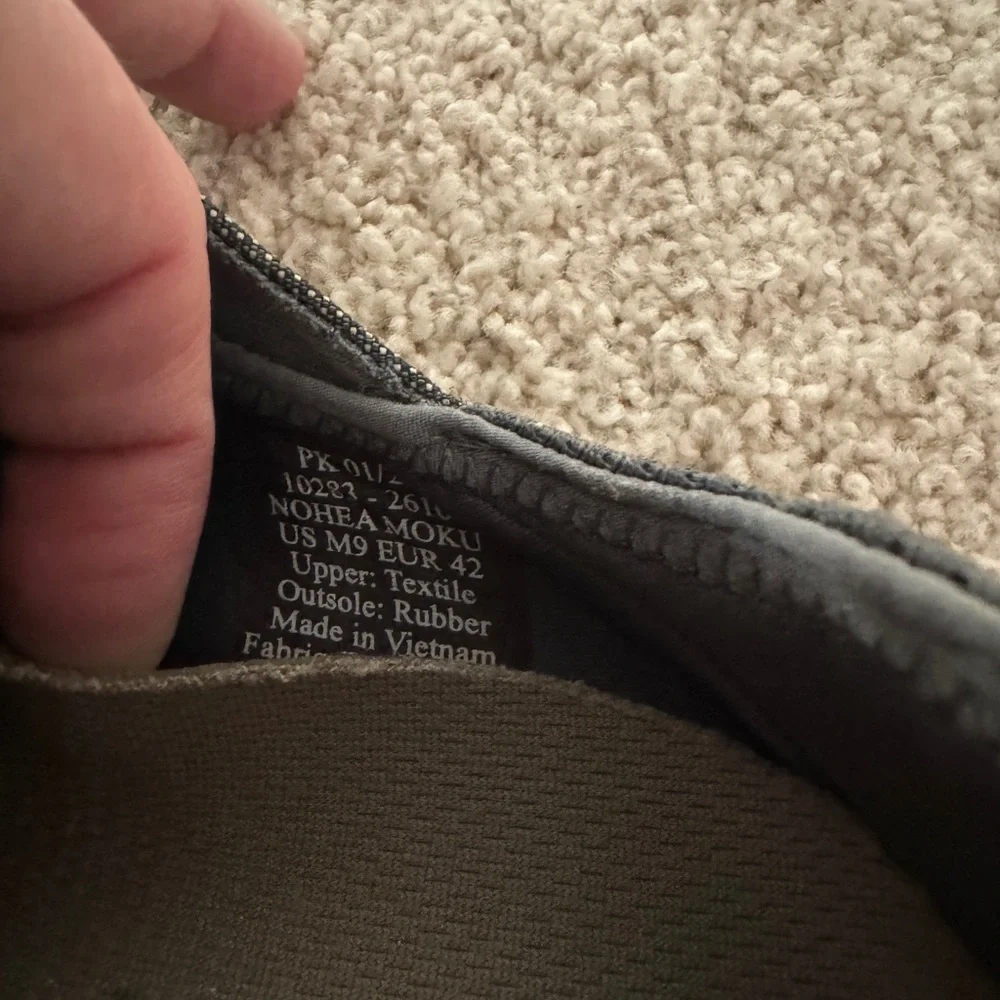 Nohea Moku mens no tie boat shoes gray charcoal clay 9